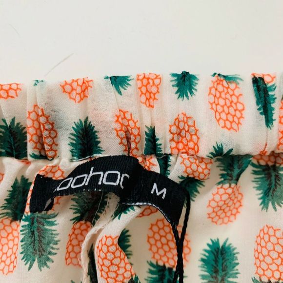 Boohoo Emily Pineapple Sheer Cami Short Beach Set - Picture 5 of 7